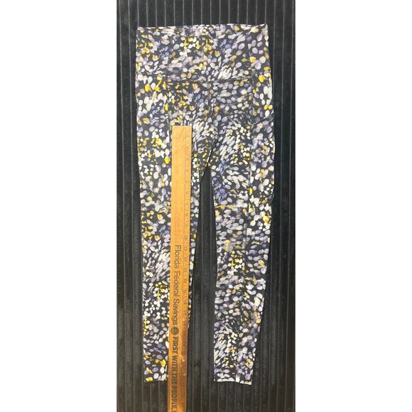 Lululemon Women’s Speed Up Tight 28" – Full-On Luxtreme, Size 4 - Picture 4 of 4